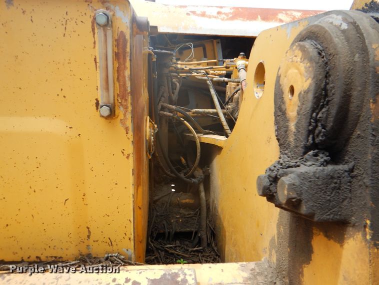 image for item DK5665 1995 John Deere 790E LC  excavator