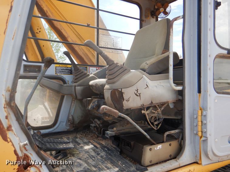 image for item DK5665 1995 John Deere 790E LC  excavator