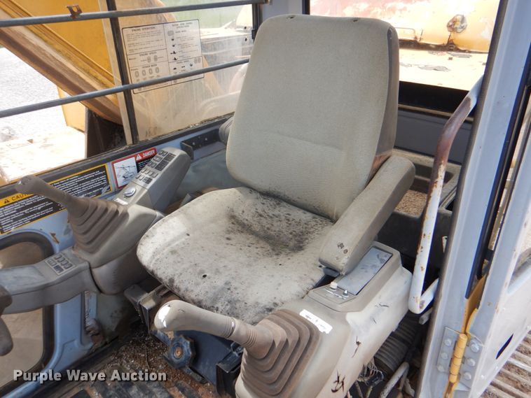 image for item DK5665 1995 John Deere 790E LC  excavator