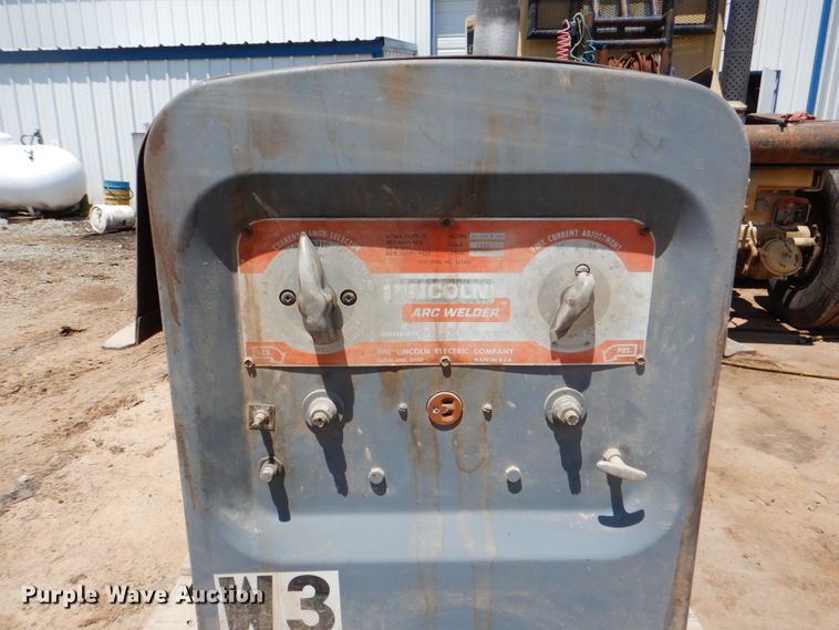 image for item DK5666 Lincoln SA200F163  arc welder