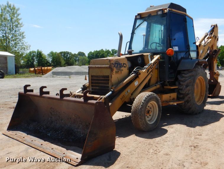 image for item DK5668 Ford 575D  backhoe