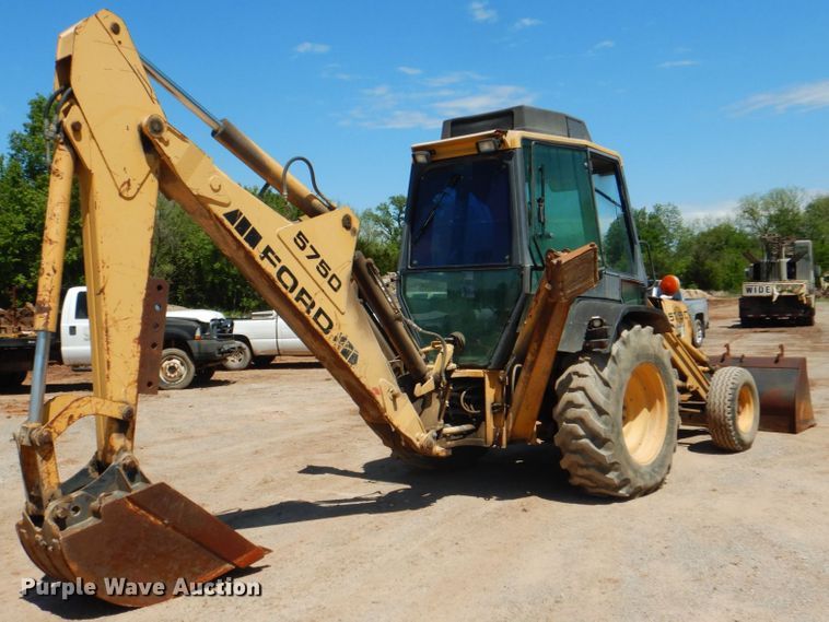 image for item DK5668 Ford 575D  backhoe