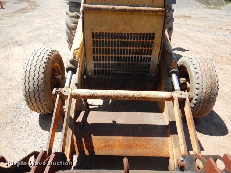 image for item DK5668 Ford 575D  backhoe