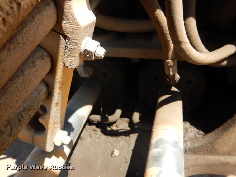 image for item DK5668 Ford 575D  backhoe