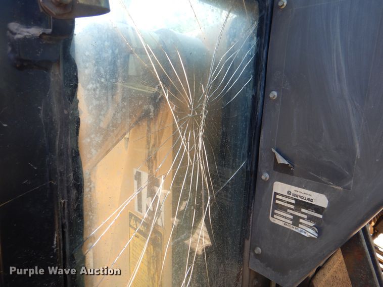 image for item DK5668 Ford 575D  backhoe