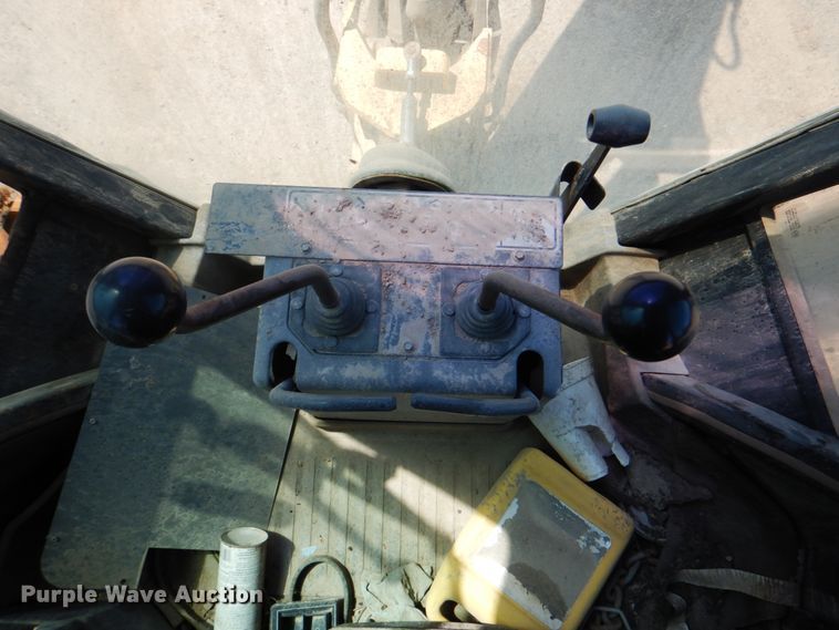 image for item DK5668 Ford 575D  backhoe