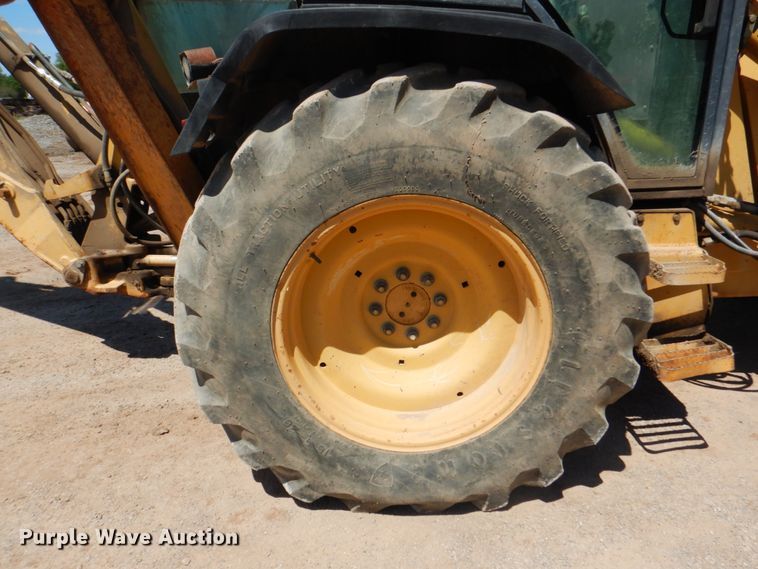 image for item DK5668 Ford 575D  backhoe