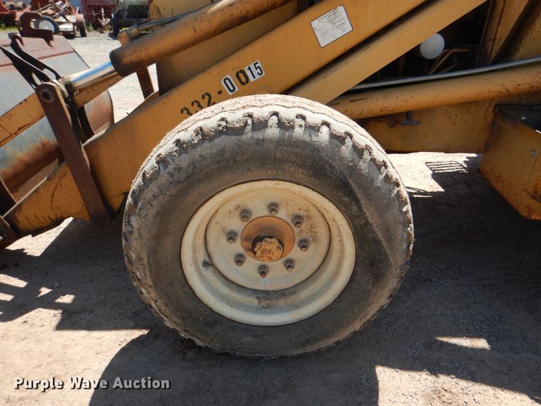 image for item DK5668 Ford 575D  backhoe