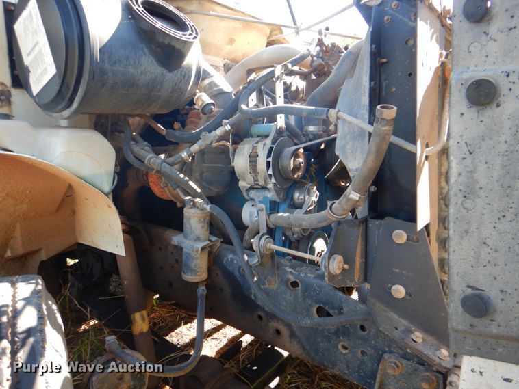 image for item DK5669 1995 International 4900  dump truck