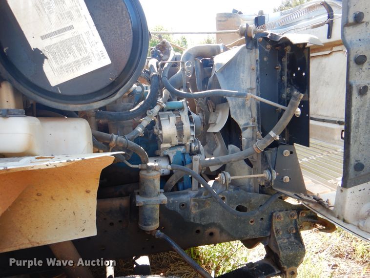 image for item DK5669 1995 International 4900  dump truck