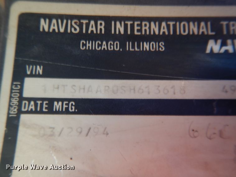 image for item DK5669 1995 International 4900  dump truck