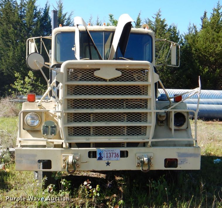 image for item DK5671 1984 Am General M1915A1  semi truck