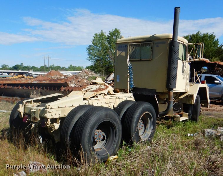 image for item DK5671 1984 Am General M1915A1  semi truck