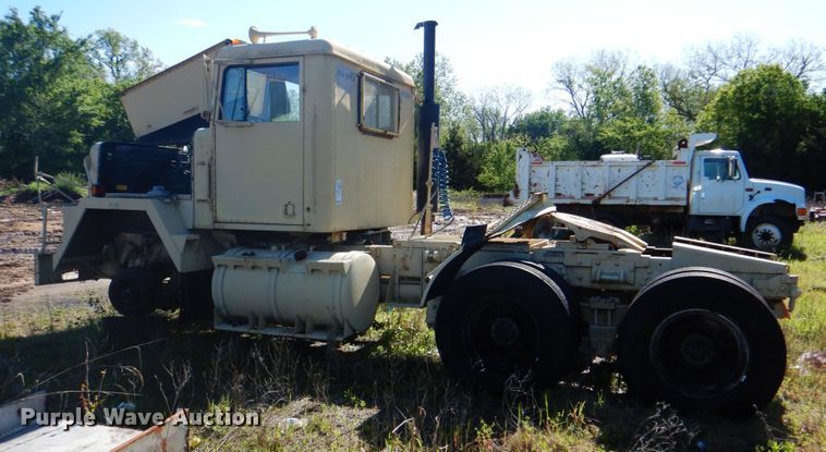 image for item DK5671 1984 Am General M1915A1  semi truck