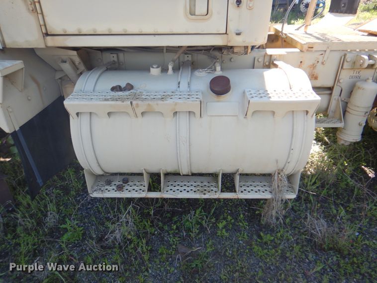 image for item DK5671 1984 Am General M1915A1  semi truck