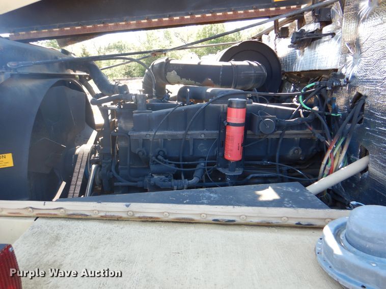 image for item DK5671 1984 Am General M1915A1  semi truck