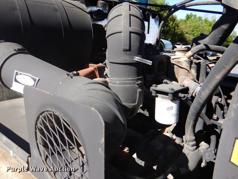 image for item DK5671 1984 Am General M1915A1  semi truck