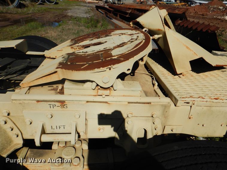 image for item DK5671 1984 Am General M1915A1  semi truck