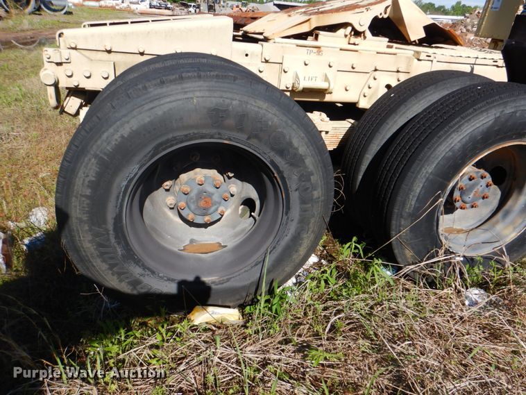 image for item DK5671 1984 Am General M1915A1  semi truck