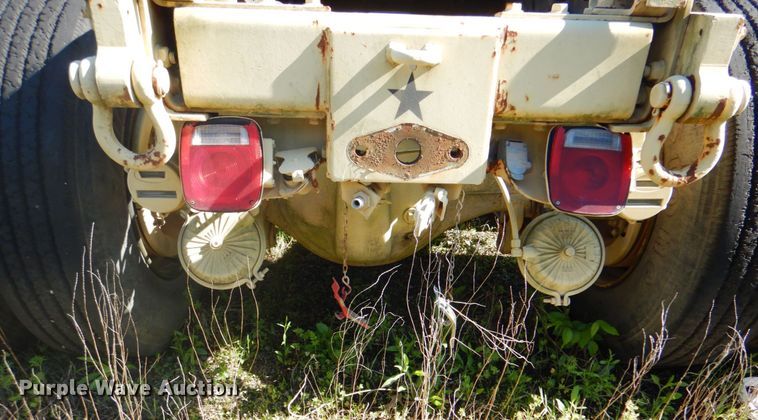 image for item DK5671 1984 Am General M1915A1  semi truck