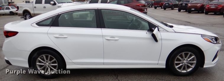 image for item DL8023 2019 Hyundai Sonata