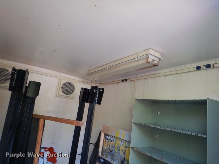 image for item DL8072 Enclosed cargo trailer