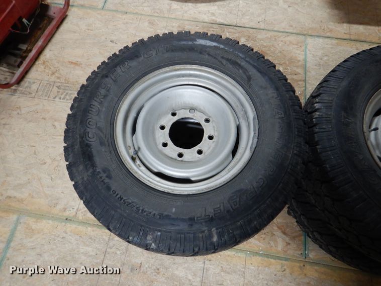 image for item DL8075 Automotive parts and accessories