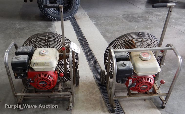 image for item DL8078 (2) Hurricane ventilation fans