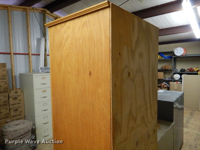 image for item DL8080 (3) cabinets