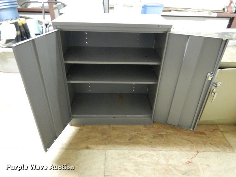 image for item DL8080 (3) cabinets