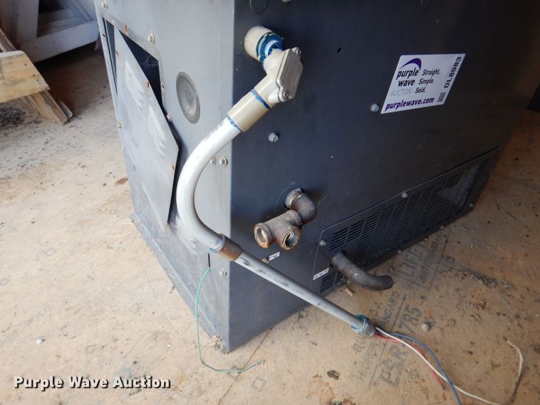 image for item DL8083 Dayton 4W166H  generator