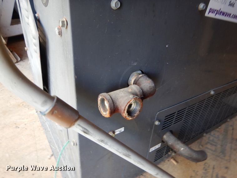 image for item DL8083 Dayton 4W166H  generator