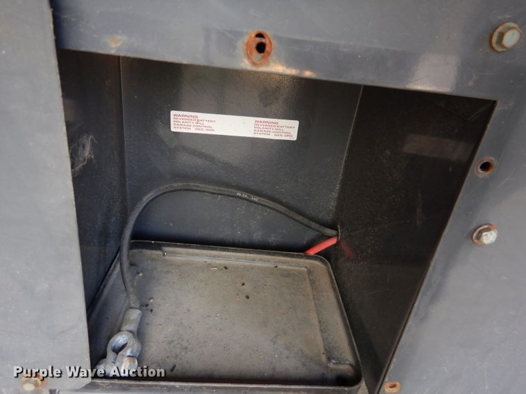 image for item DL8083 Dayton 4W166H  generator