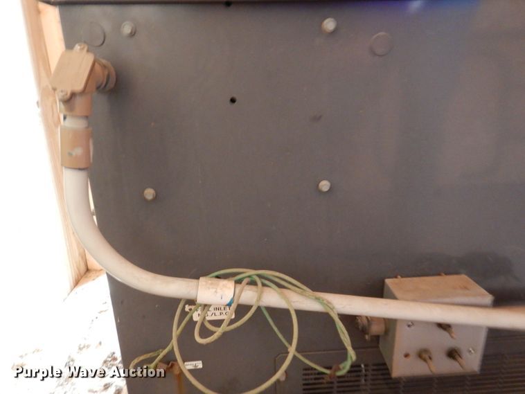 image for item DL8084 Dayton 4W166H  generator