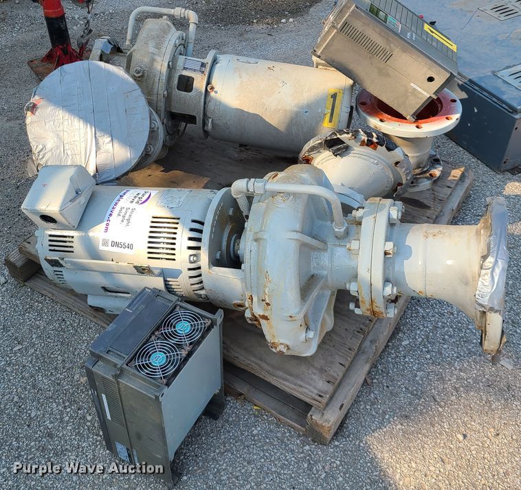 image for item DN5540 (2) water pumps