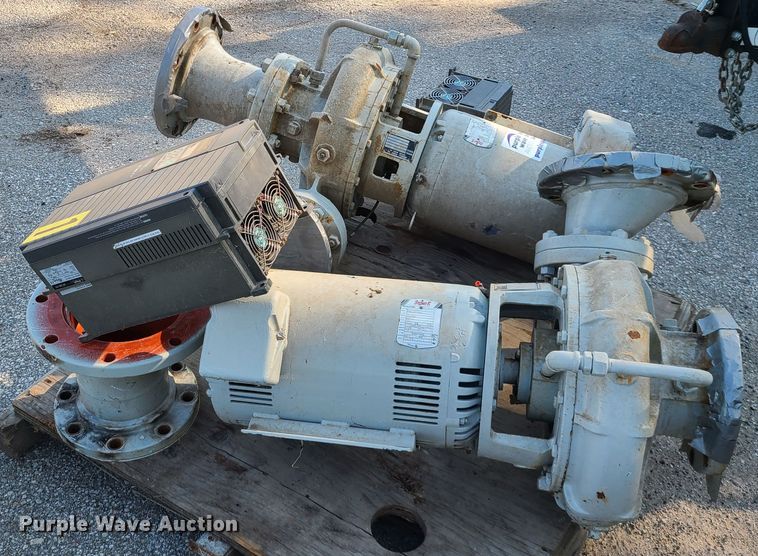 image for item DN5540 (2) water pumps