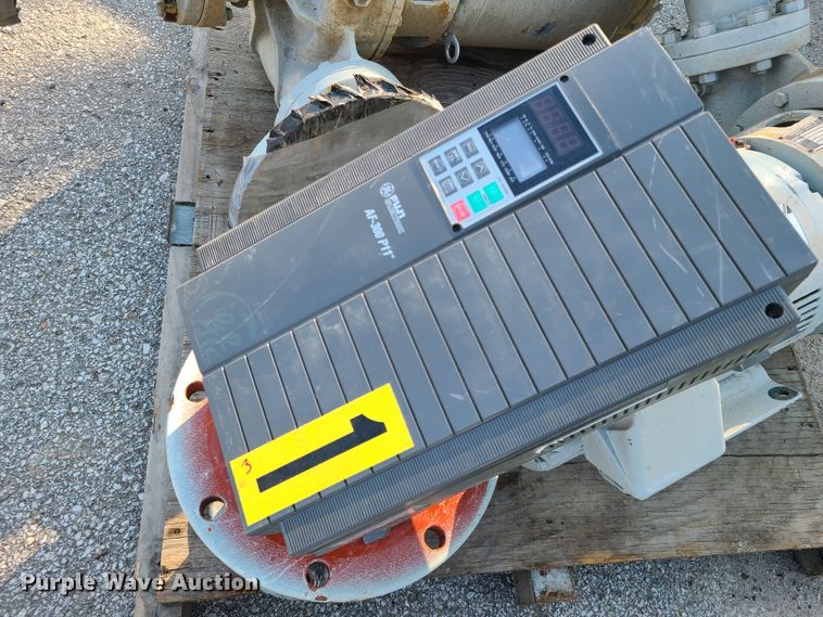 image for item DN5540 (2) water pumps