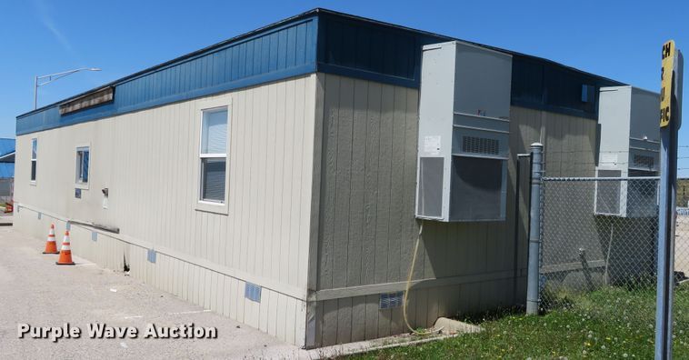 image for item DN5779 2014 Diamond office trailer