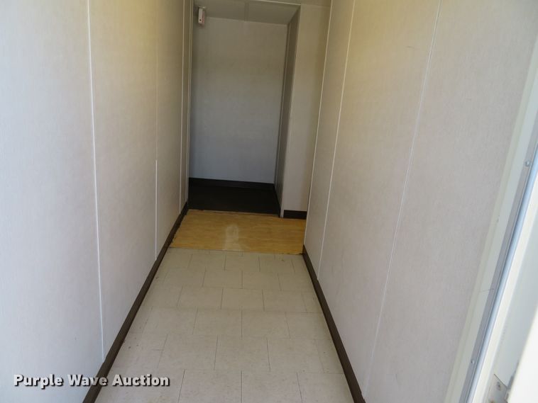 image for item DN5779 2014 Diamond office trailer