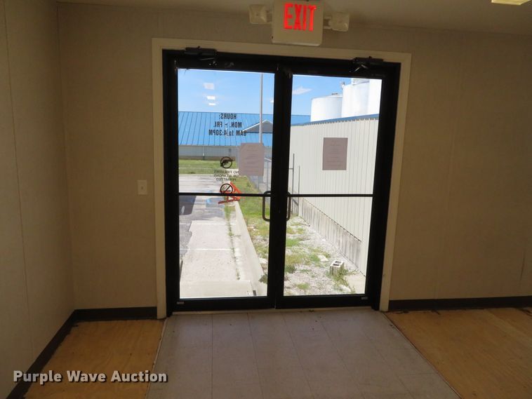 image for item DN5779 2014 Diamond office trailer