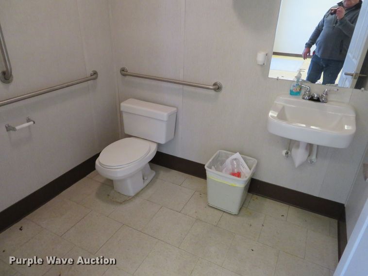 image for item DN5779 2014 Diamond office trailer