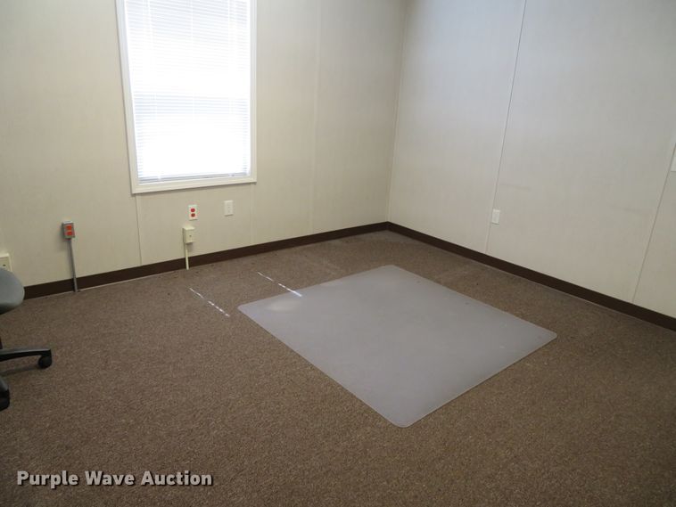 image for item DN5779 2014 Diamond office trailer