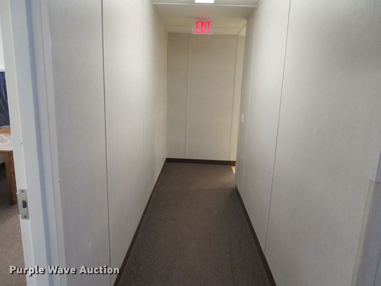 image for item DN5779 2014 Diamond office trailer