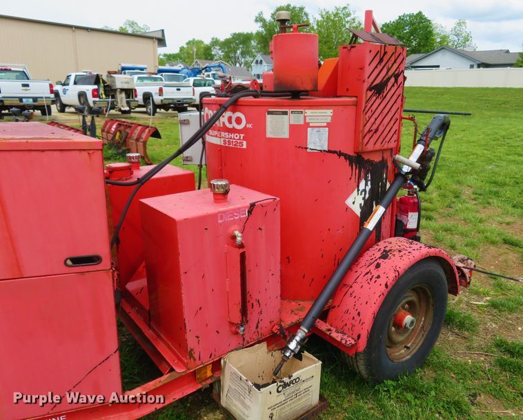 image for item FP9275 2002 Crafco SS125  melter applicator