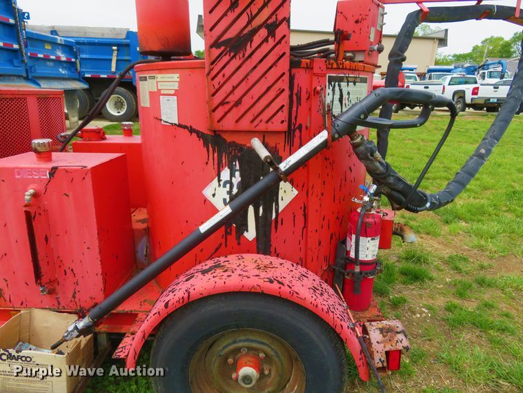 image for item FP9275 2002 Crafco SS125  melter applicator