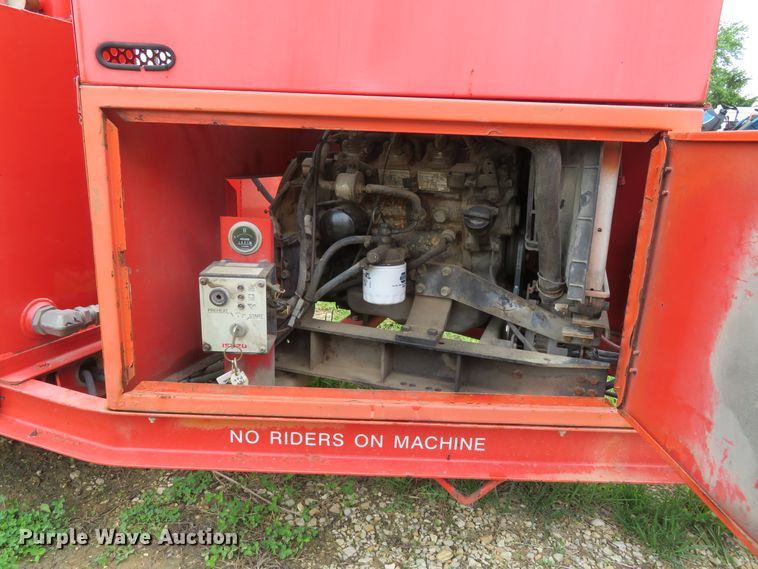 image for item FP9275 2002 Crafco SS125  melter applicator