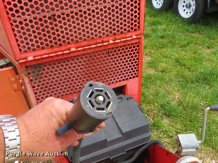 image for item FP9275 2002 Crafco SS125  melter applicator