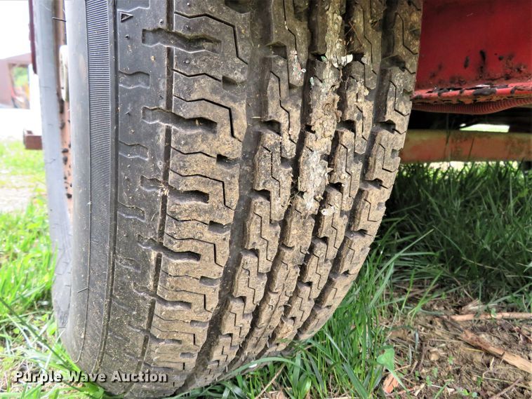 image for item FP9275 2002 Crafco SS125  melter applicator