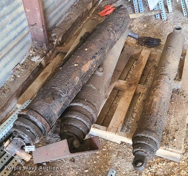 image for item HE9674 (3) 48"L dump bed cylinders