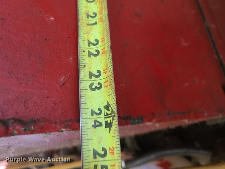 image for item HE9677 Oil storage tank